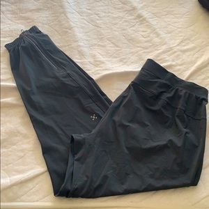 Lululemon surge jogger